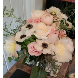 Anemone and blush bouquet Award: Anemone and blush bouquet