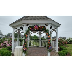 Gazebo floral decor Award: Gazebo floral decor