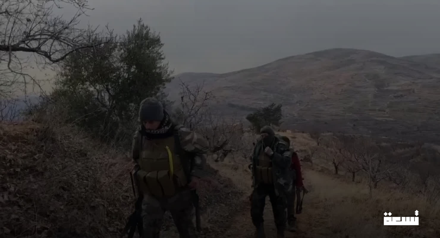 Intensification des combats à la frontière libano-syrienne près de la localité de Mtarba - Al-Aryad.