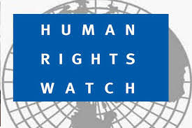 Human Rights Watch: Die Sanktionen, die den Zugang der Zivilbevölkerung zu ihren grundlegenden Rechten in Syrien behindern, müssen aufgehoben werden.