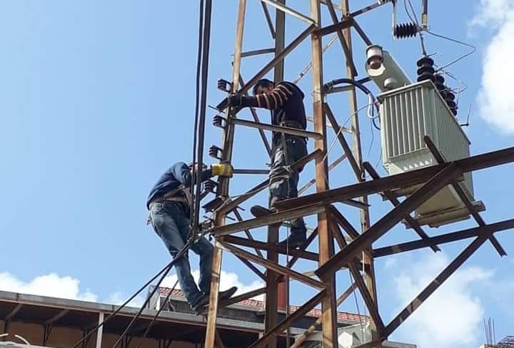 Zum zweiten Tag in Folge bleibt die vollständige Stromausfall in den Provinzen Daraa und Sweida bestehen.