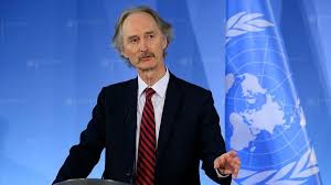 Pedersen appelle la communauté internationale à lever les sanctions contre la Syrie.