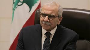 Le Premier ministre libanais, Najib Mikati, visite Damas pour discuter des questions en suspens entre les deux pays.