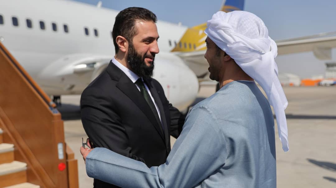 Le président légitime visite les Émirats arabes unis pour renforcer la coopération bilatérale.