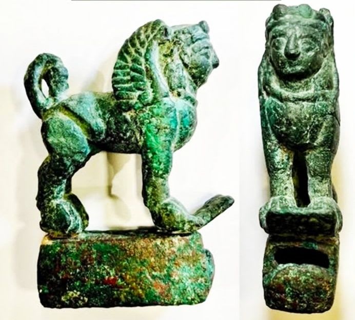 Enchères israéliennes proposant une statue yéménite rare : le pillage des antiquités yéménites se poursuit.