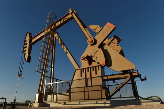 Les prix du pétrole baissent en raison des craintes d'affaiblissement de la croissance mondiale en raison de l'escalade commerciale entre la Chine et les États-Unis.