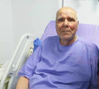 A sudden health crisis threatens the life of the Egyptian artist Naeem Issa.