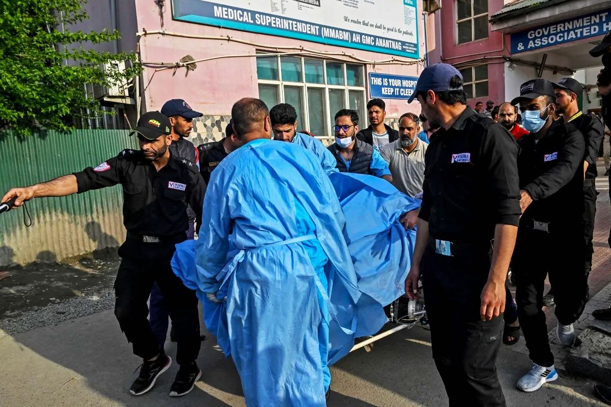 Attaque sanglante au Cachemire : 26 touristes tués à Pulwama.