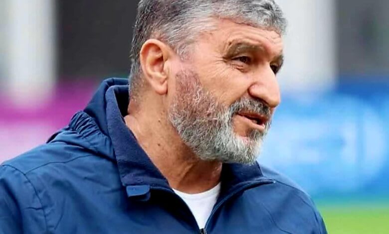 Mohammed Qwaied regresa para entrenar al club Al-Karama sirio después de su ausencia.