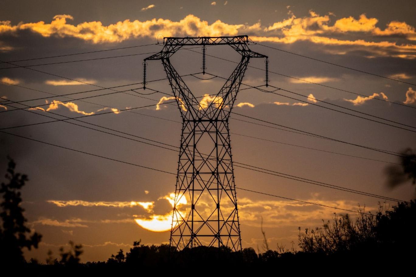 Sudden power outage in Spain and Portugal disrupts public transportation.