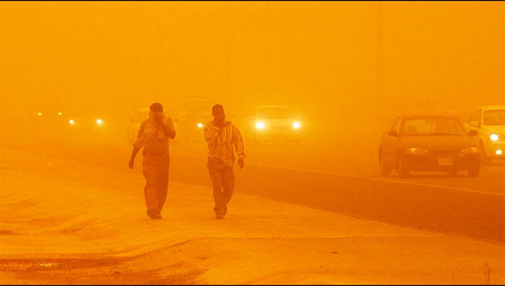 Une tempête de sable violente frappe l'Égypte mercredi, entraînant la fermeture des écoles pour protéger les élèves.