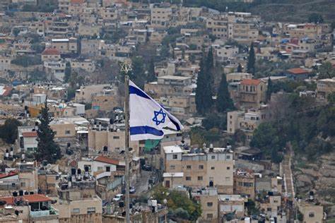 שיגור שני טילים על ידי החות'ים לעבר ישראל