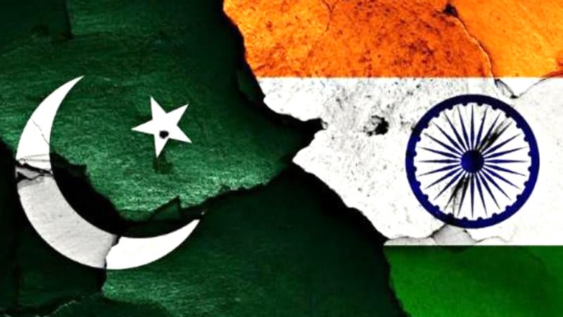 Indien zerstört pakistanische Luftverteidigungssysteme und droht mit einer "entschlossenen" Reaktion auf jeden Angriff.
