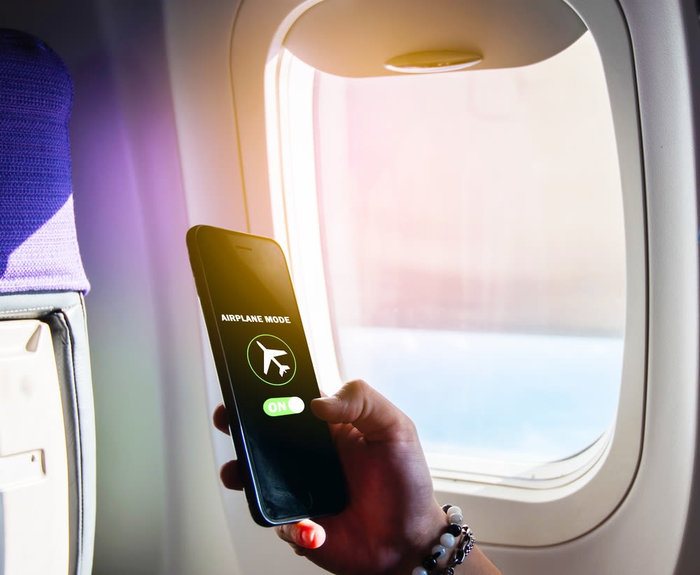 Pourquoi les pilotes vous demandent-ils d'éteindre votre téléphone pendant le vol ? Voici la raison.