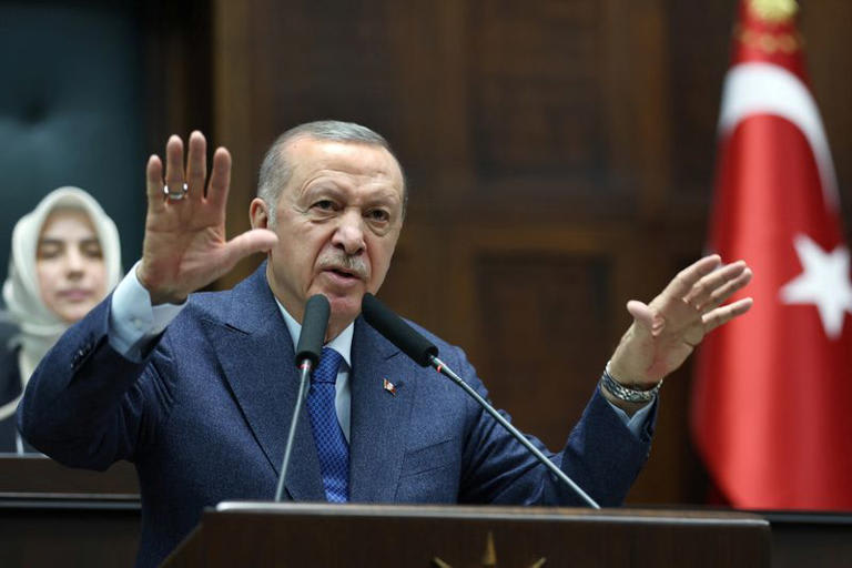 Turkey discovers new natural gas reserves of 75 billion cubic meters in the Black Sea.