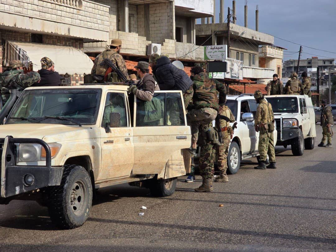 Deir ez-Zor'daki uyuşturucu ve silah tüccarlarına karşı ortak bir güvenlik operasyonu başlatıldı.
