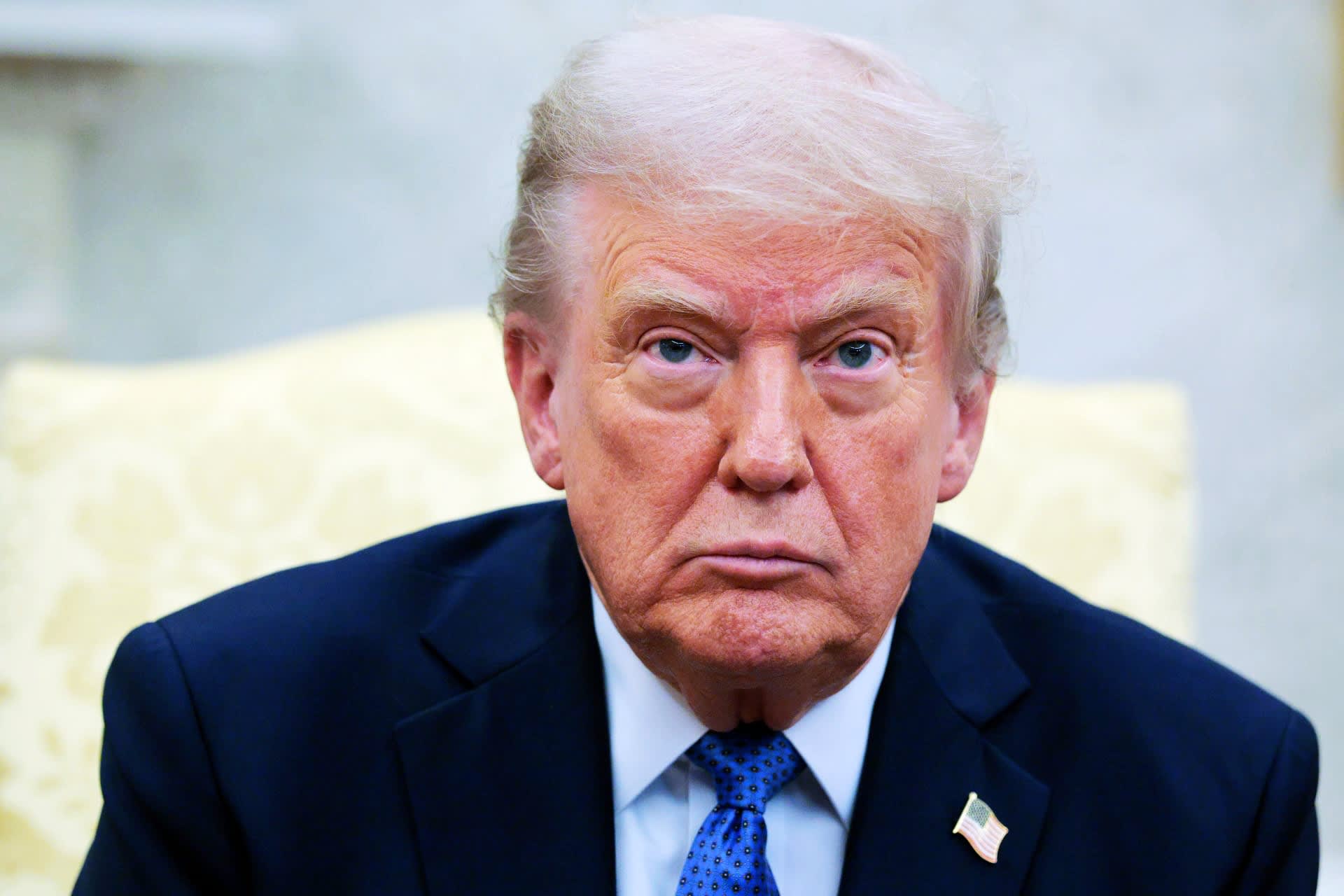 Trump, 175 milyar dolarlık "Altın Kubbeyi" açıklıyor.