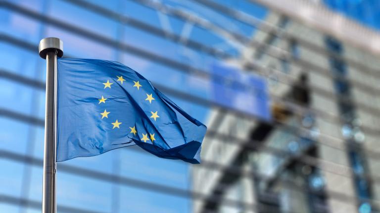 The Eurozone economy enters a contraction phase for the first time in 2025.
