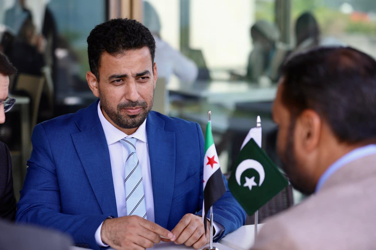 وزير الصحة السوري يبحث مع نظيره الباكستاني سبل تعزيز التعاون المشترك بين البلدين