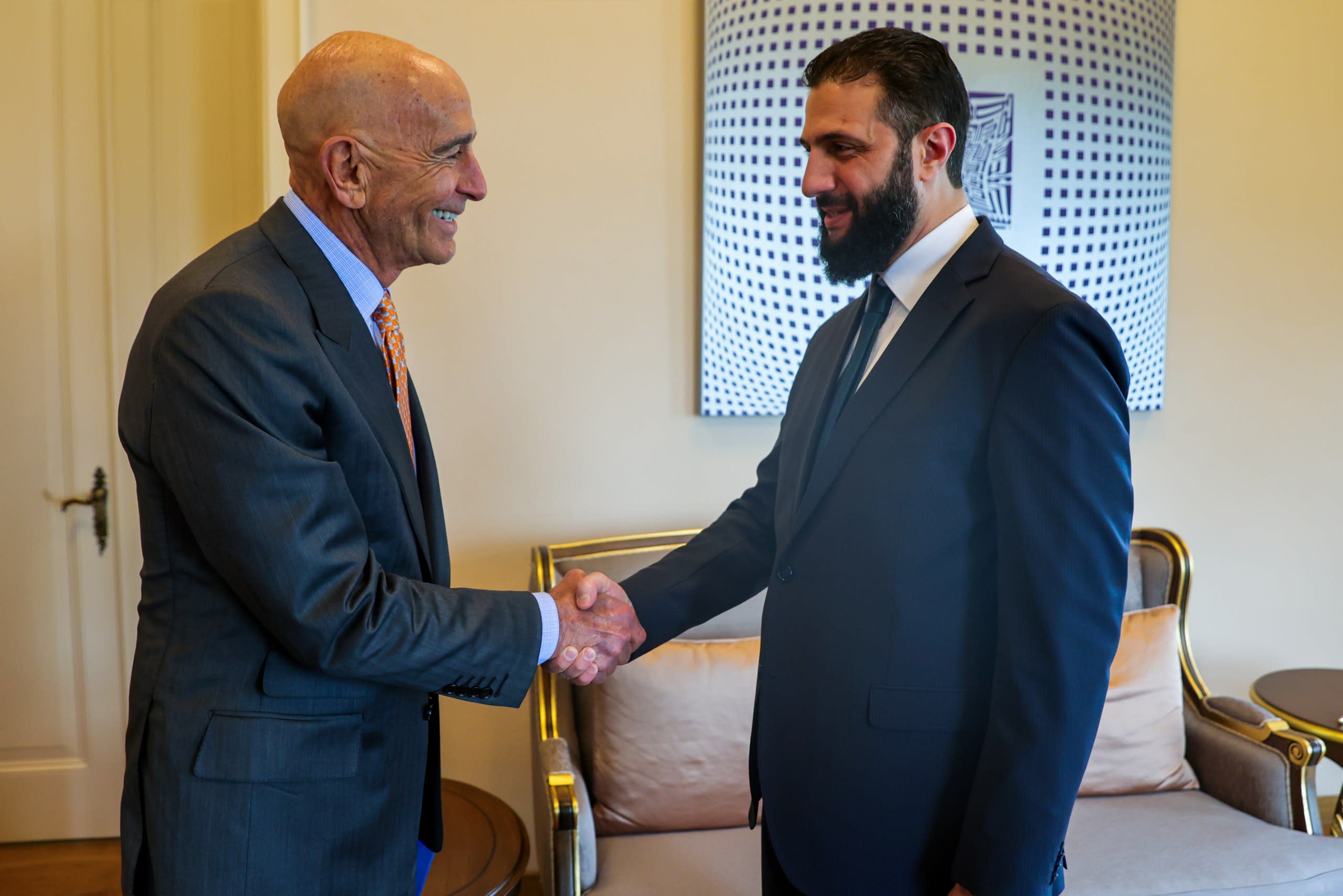 Le clergé rencontre l'envoyé spécial des États-Unis en Syrie, Thomas Barak, en marge de sa visite en Turquie.
