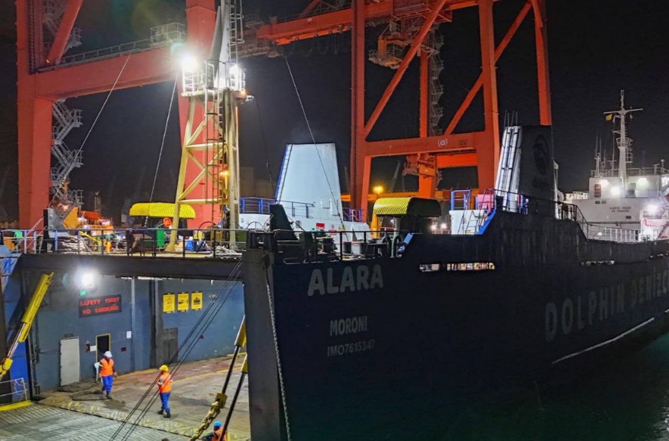 The General Authority of Land and Maritime Border Crossings welcomes the decision of the United States to lift economic sanctions on a number of Syrian facilities.