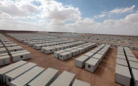 The first convoy of Syrian refugees returning from "Mrajeeb Al Fhood" camp to Daraa has departed.
