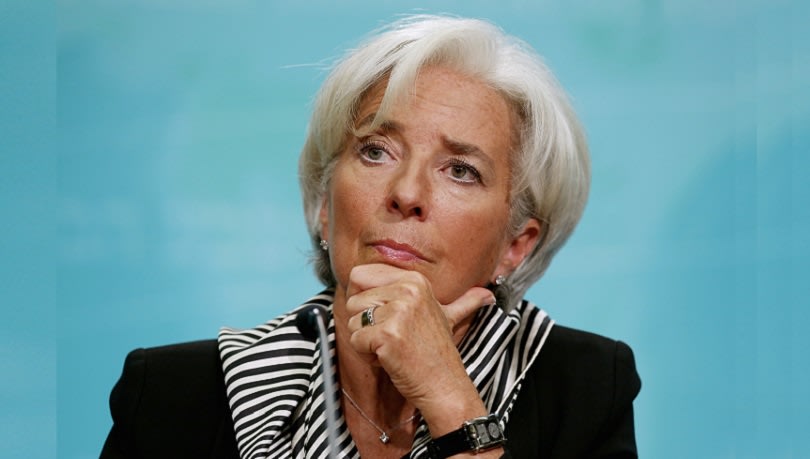 Lagarde : "L'euro a besoin d'efforts européens communs pour devenir une alternative au dollar"
