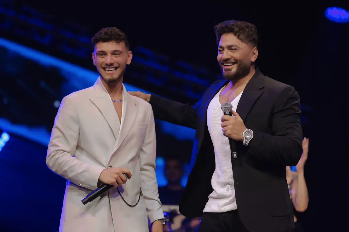 Tamer Hosny revela el secreto de su dominio del dialecto sirio y su conexión con el artista "al-Shami".