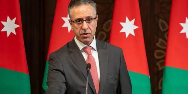 Ülkeler arasındaki ticaretin canlanması bağlamında, Ürdün Suriye'den mal ithaline izin veriyor.