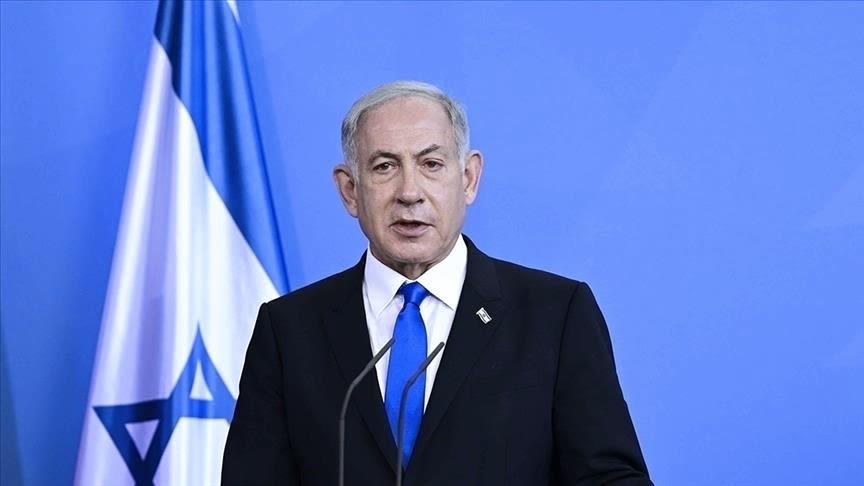 Netanyahu, Gazze'deki milisleri silahlandırmayı kabul ediyor ve İsrail'de geniş çapta tartışma yaratıyor.