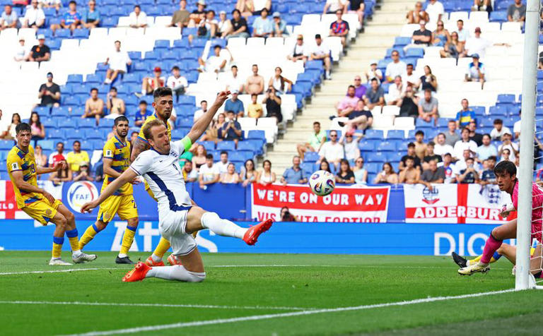 Harry Kane sauve l'Angleterre contre Andorre lors des éliminatoires de la Coupe du Monde.