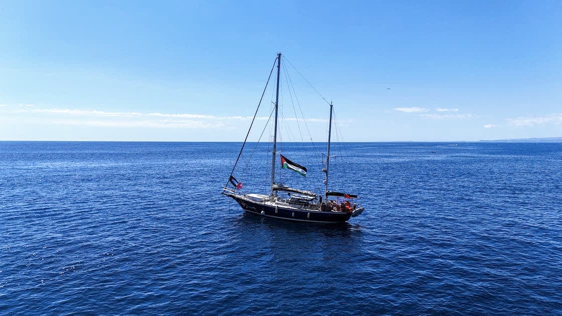 The Israeli army seizes the aid ship "Madelin" heading to Gaza and detains its passengers.