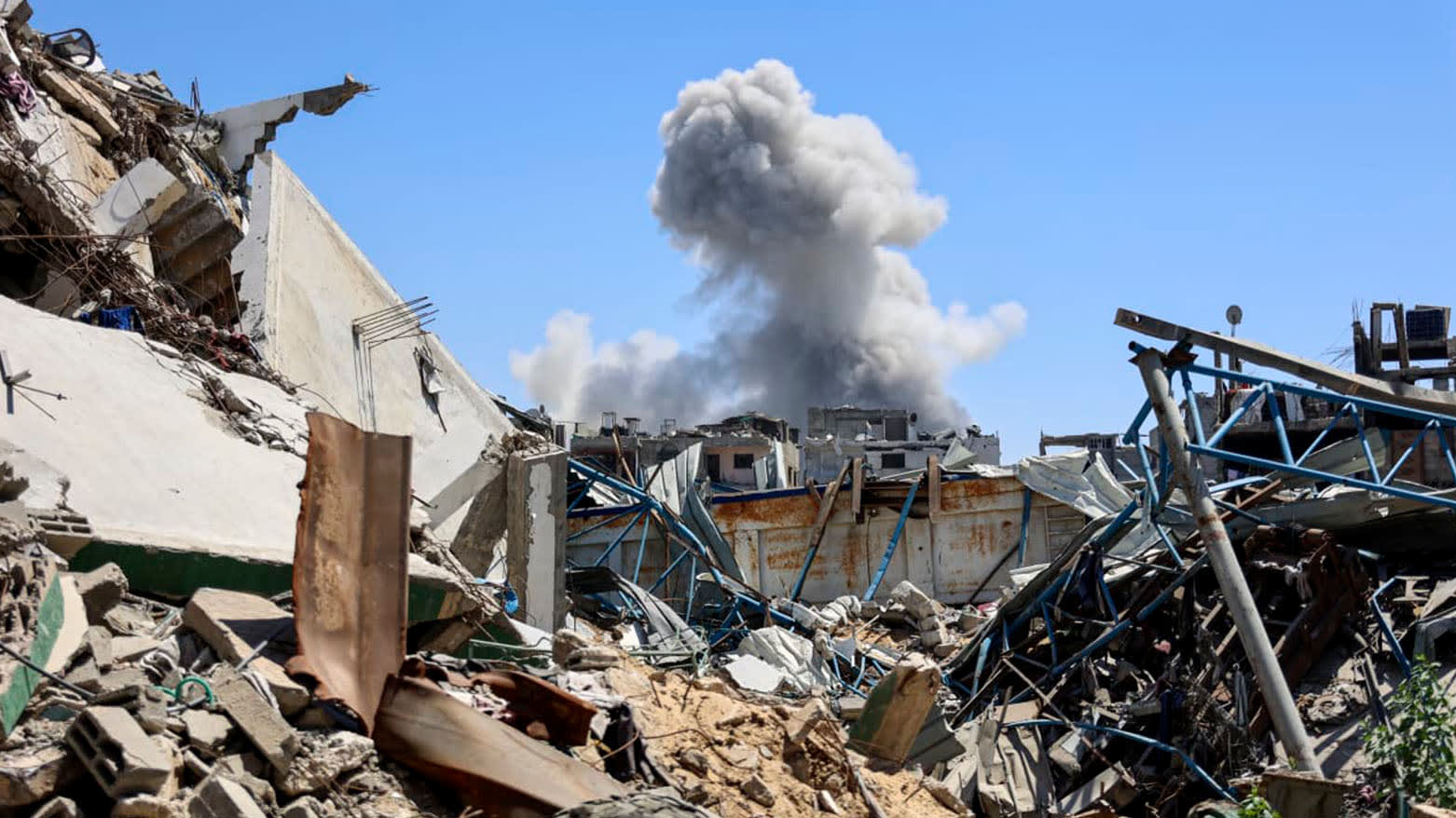 New explosions and airstrikes carried out by Israel targeting sites in northwestern Iran.