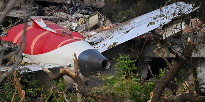 The death toll from the Indian passenger plane crash rises to 279.