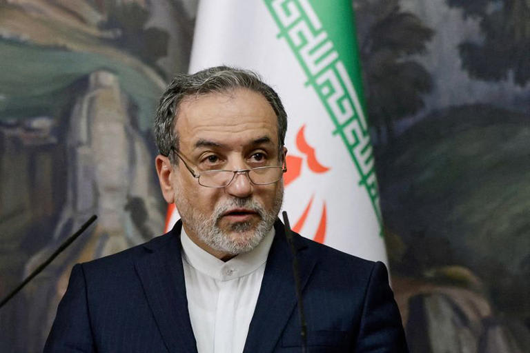 Iranian Foreign Minister: The continuation of indirect talks between Washington and Tehran is "unjustified."