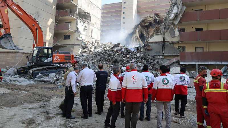 "Irán arresta a dos miembros del Mossad que estaban preparando explosivos y equipos en la provincia de Alborz."