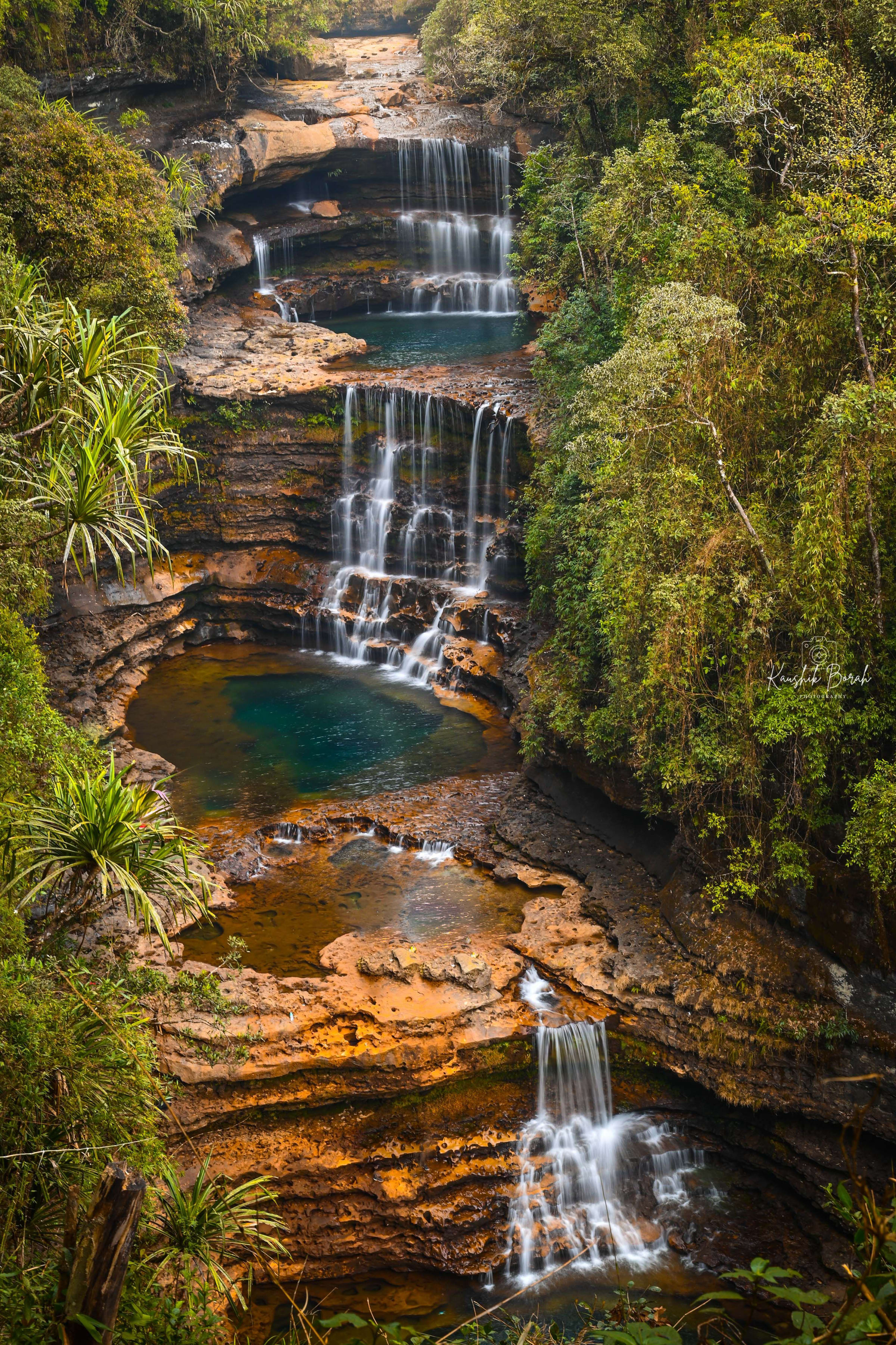 Meghalaya with Nongjrong and Krem Chympe — photo 2