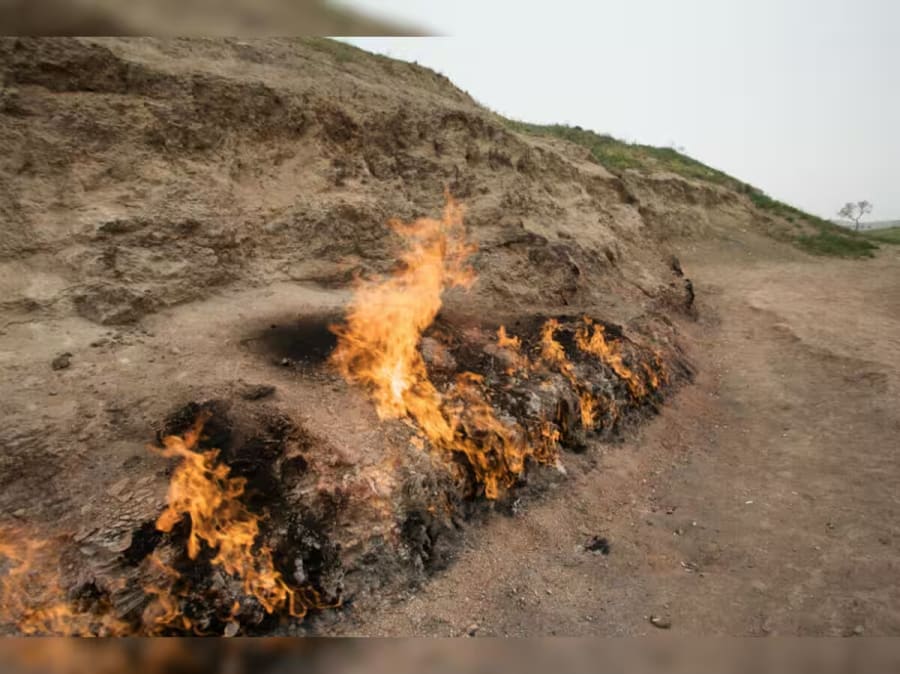 Witness Yanardag’s Eternal Flames