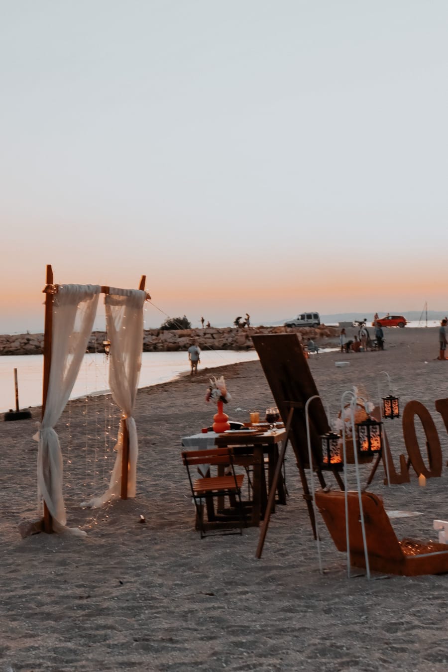 Romantic Honeymoon Experiences