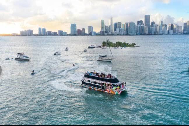 Biscayne Bay Boat Cruise