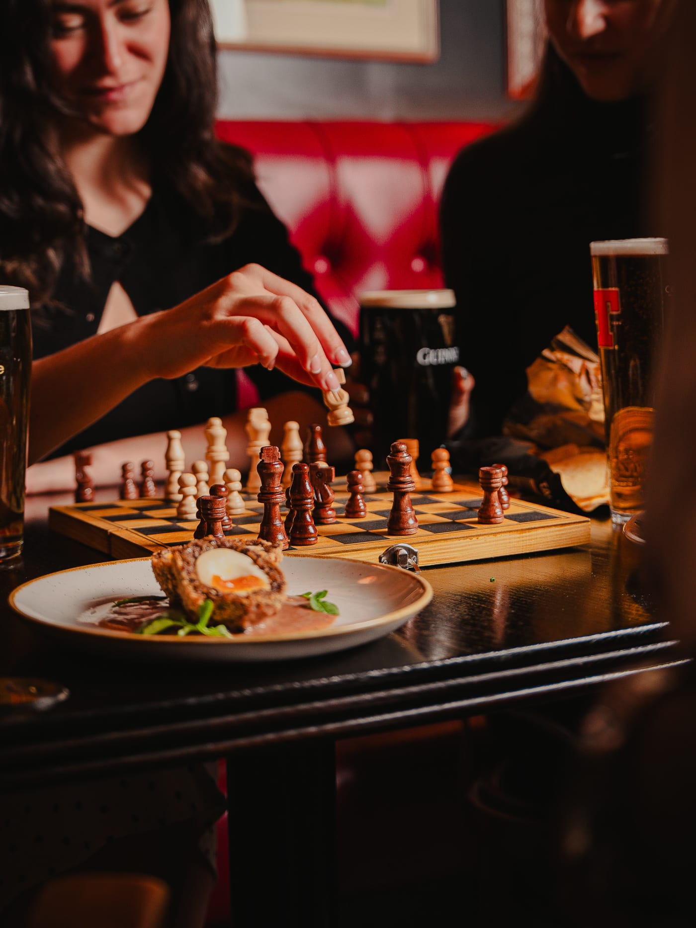 Chess and a Guinness at Ryan’s of Edinburgh