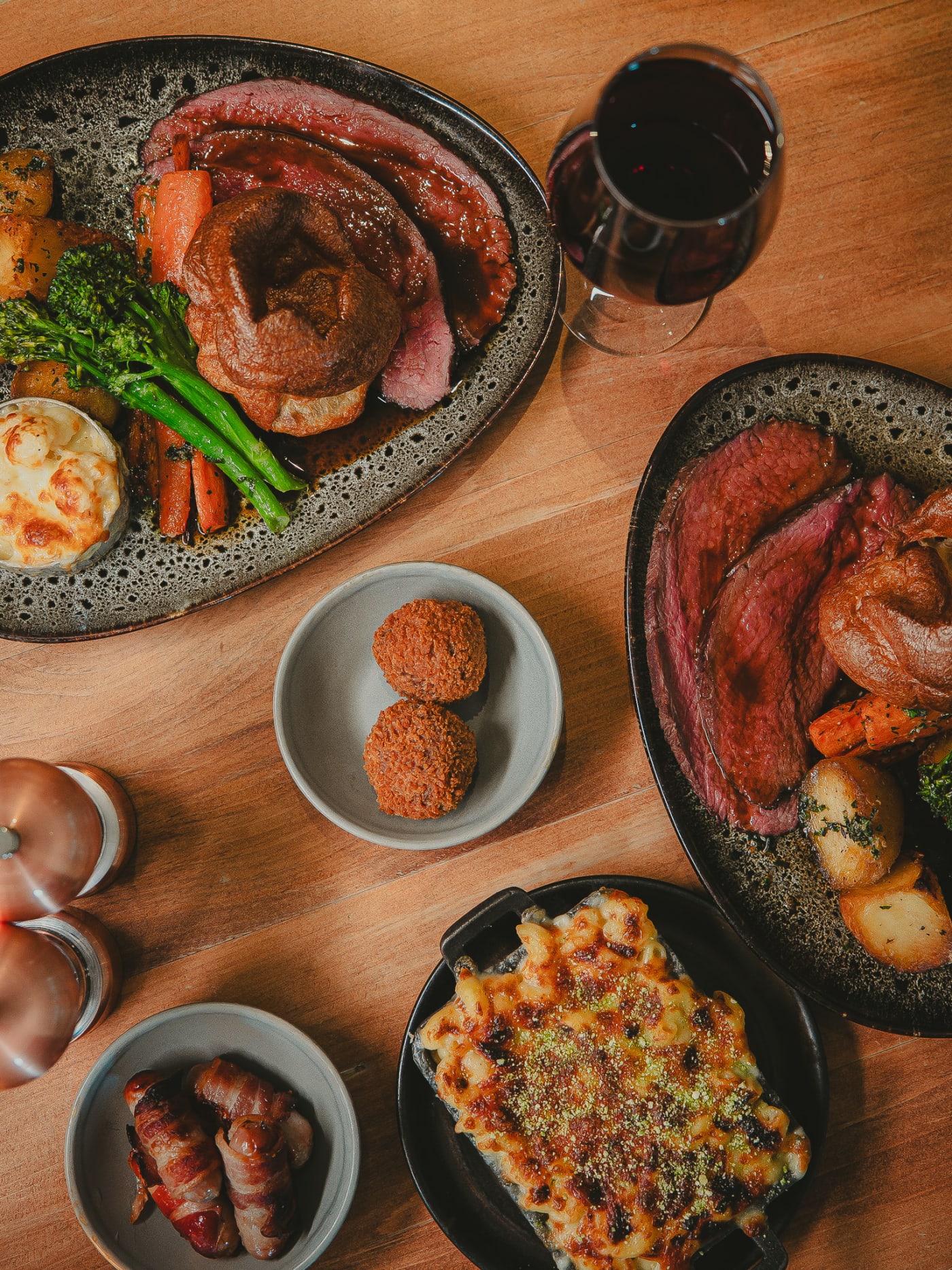 Roast dinner with a pint of beer at The Ship Inn