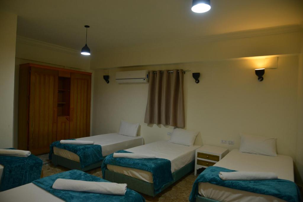 Brother Hotel — 7