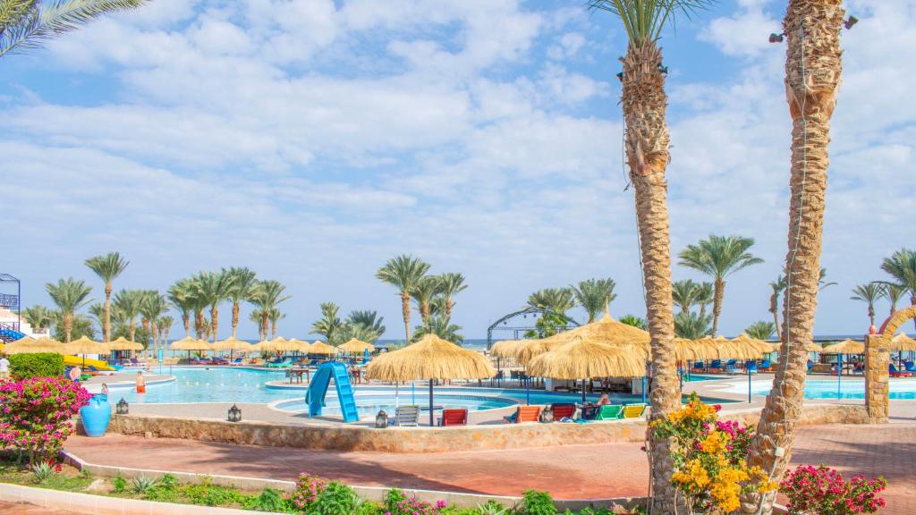 باروتيل كرتيستال بيتش — 21