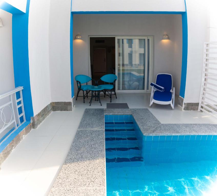 Casa Blue Resort — 6
