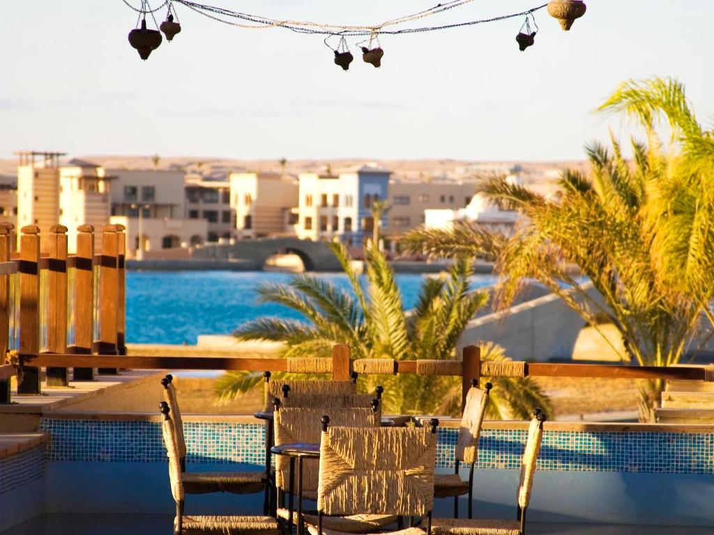 مارينا لودج — 7