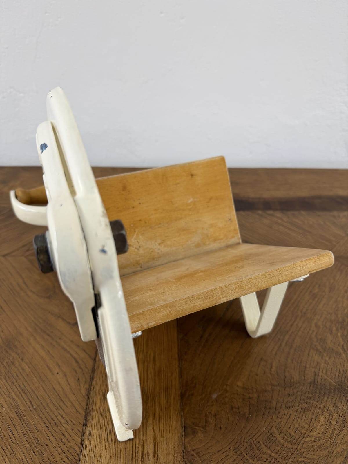 Retro litinový kráječ na chléb Raadvad Model 294 — fotka 2