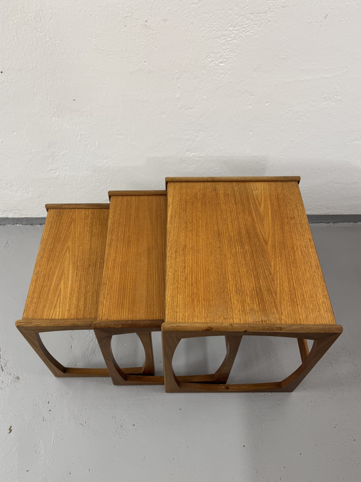 Hnízdové stolky G Plan Quadrille, teak, 60. léta — fotka 4