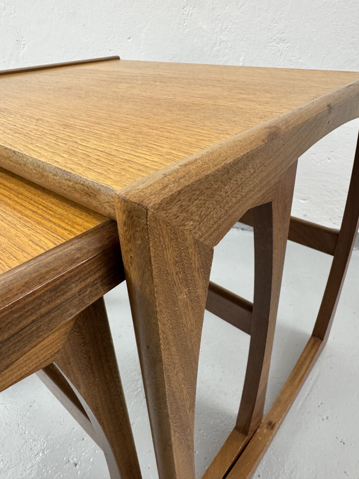 Hnízdové stolky G Plan Quadrille, teak, 60. léta — fotka 7