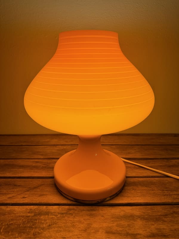 Retro skleněná stolní lampa / Štěpán Tabery, OPP Jihlava, 70. léta